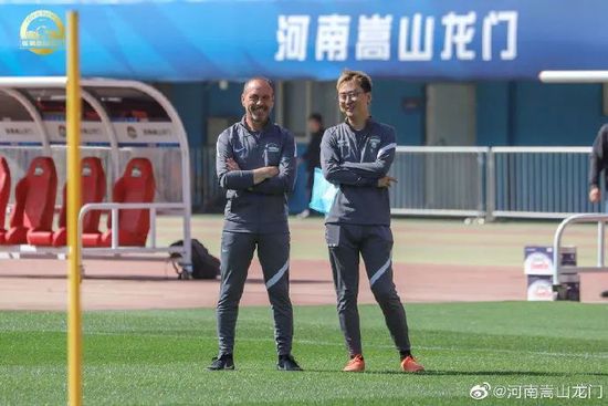 第126章你破产了叶辰还想说什么，可是看见萧初然已经生气，只能阴着脸，转身走出餐厅。